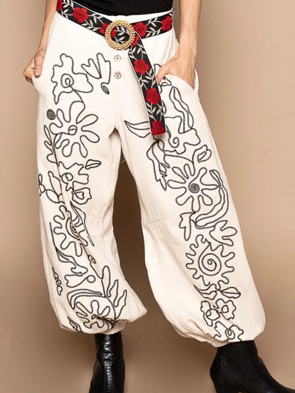 POL Floral Embroidered Balloon Pants Oatmeal Cream Joggers L - Picture 6 of 6